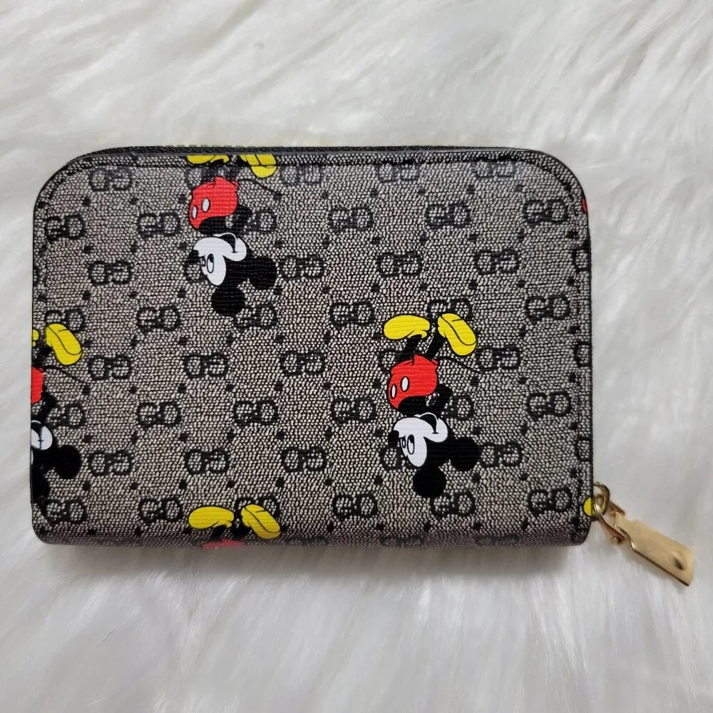 Disney Mickey Mouse Zip Around Card Holder
